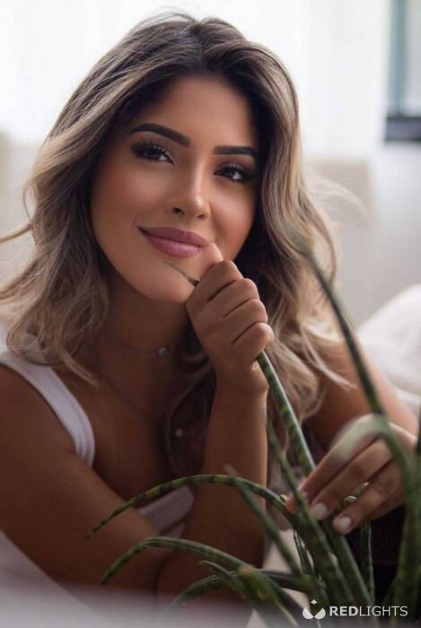 Iona super sexy (Foto)