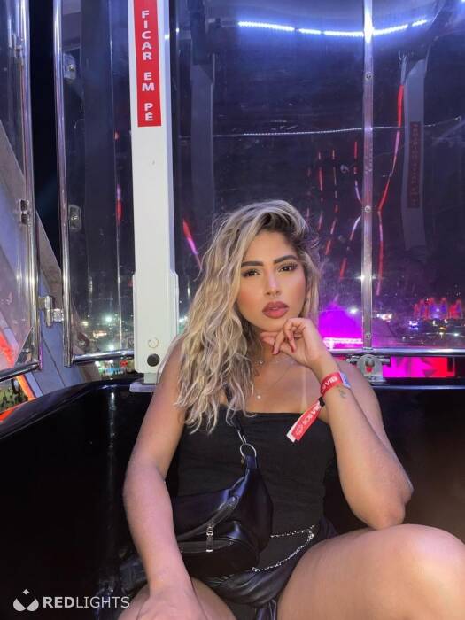 Iona super sexy (Foto)
