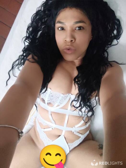 Hot girl (Foto)