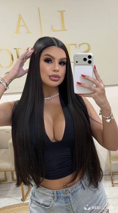 Juliaaa (Foto)