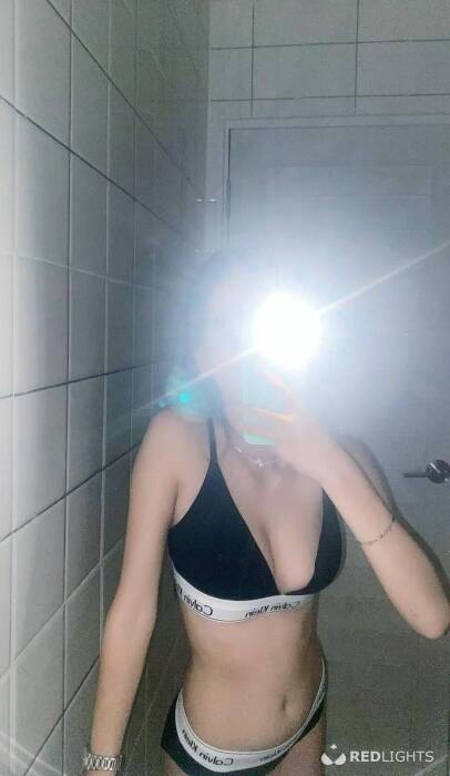 Alexandra (Foto)