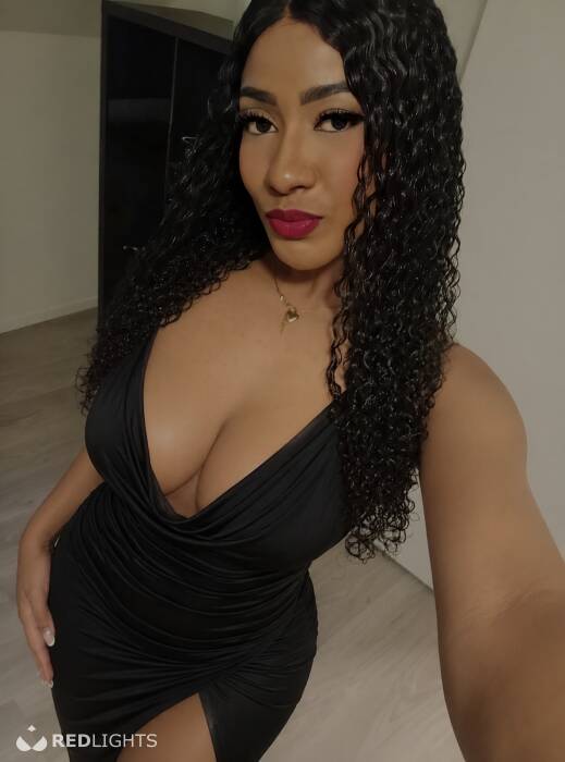 Karine (Foto)