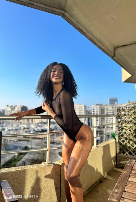 Ana (Foto)