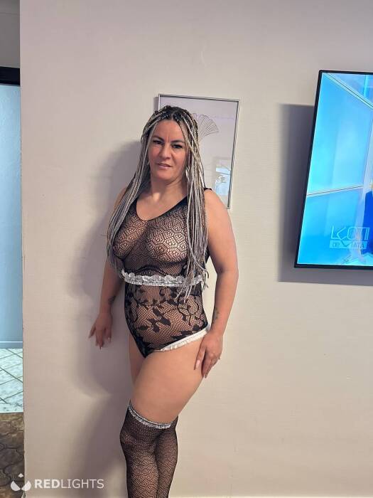 New Simona (Foto)