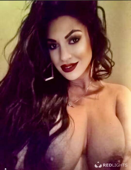 Alexandra Nunys (Foto)