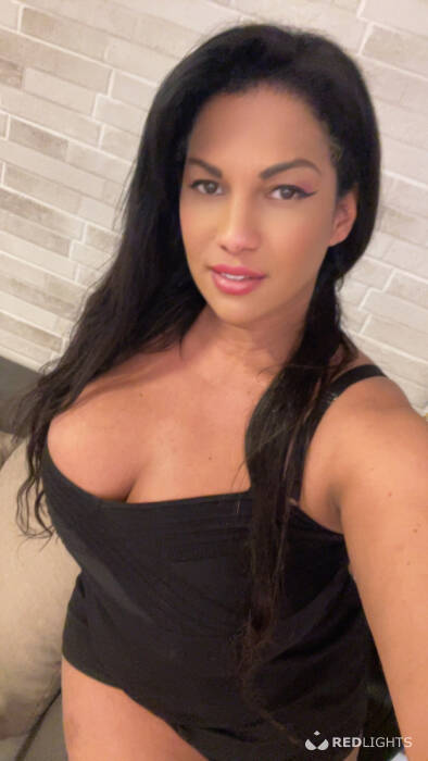 Alexandra Nunys (Foto)