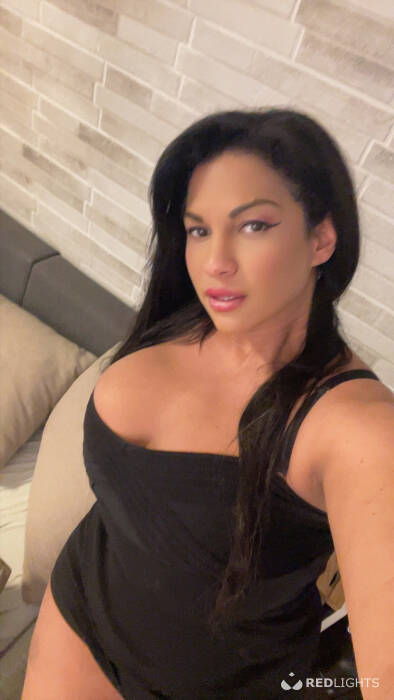 Alexandra Nunys (Foto)