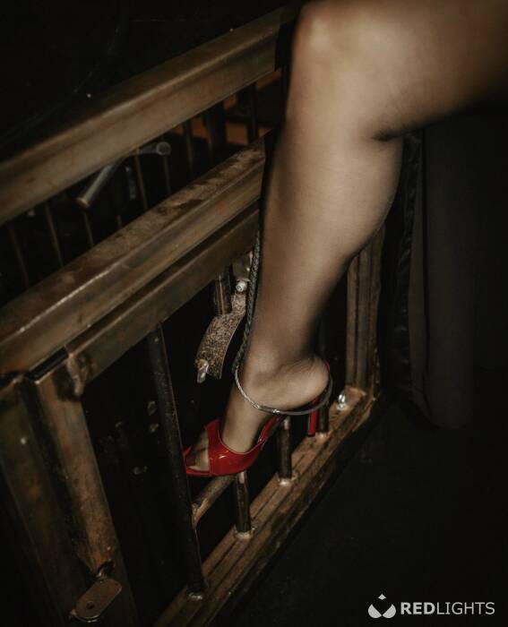 Mistress NAELLE (Foto)