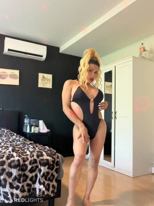 Trans DEBORA (Foto)