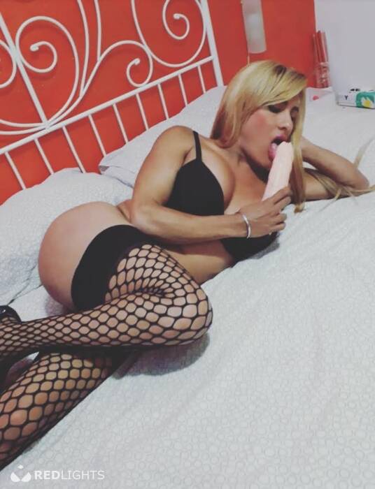 Trans DEBORA (Foto)