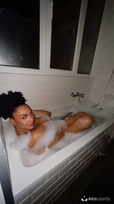 JUJU DOLL LAST DAYS (Foto)