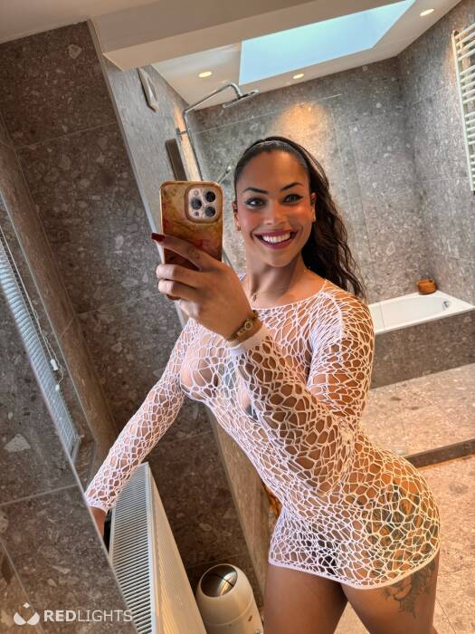 JUJU DOLL LAST DAYS (Foto)