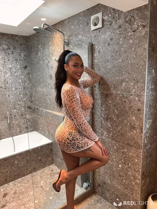 JUJU DOLL LAST DAYS (Foto)