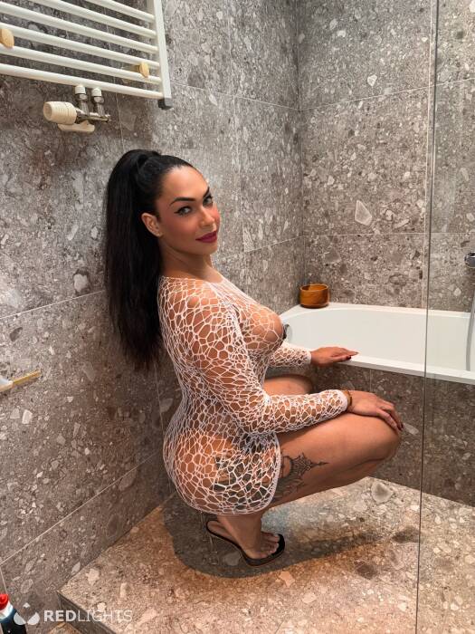 JUJU DOLL LAST DAYS (Foto)