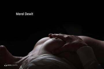 MEREL DEWIT (Foto)