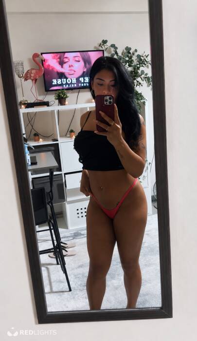 Larissa (Foto)