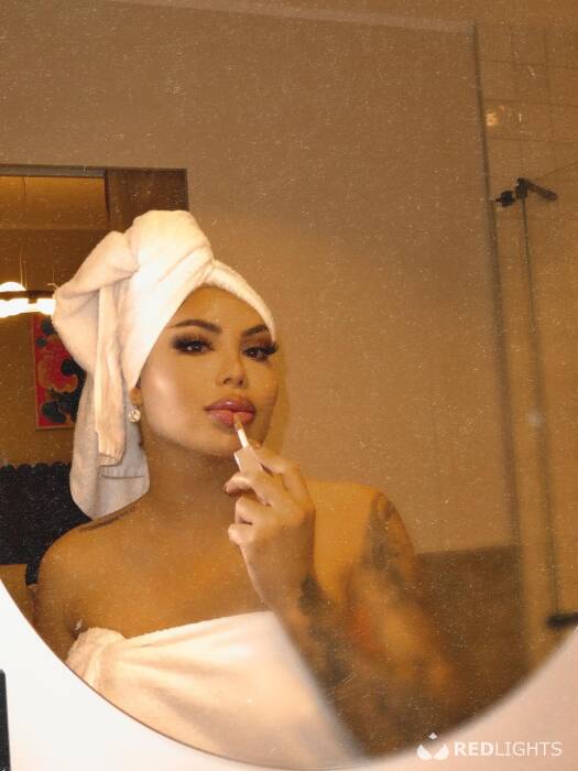 MOMMY HONEY (Foto)