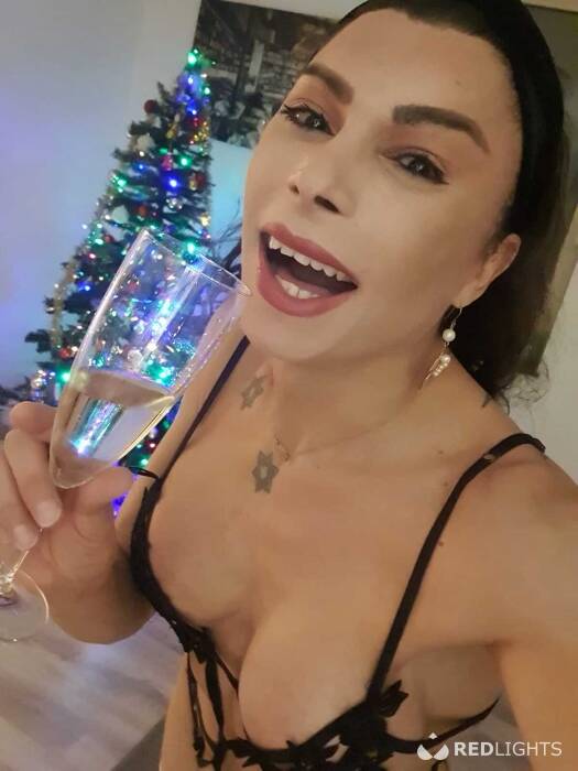 Unique Massassha (Foto)