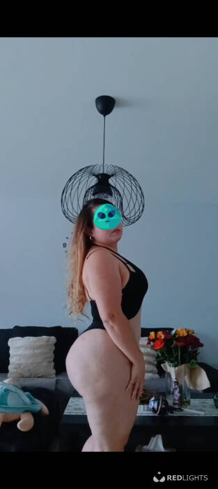 Alejandra Blondine (Foto)