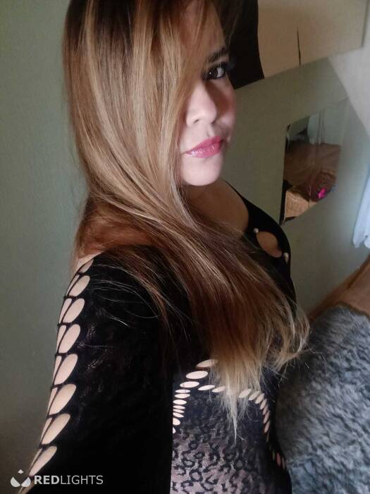 Alejandra Blondine (Foto)