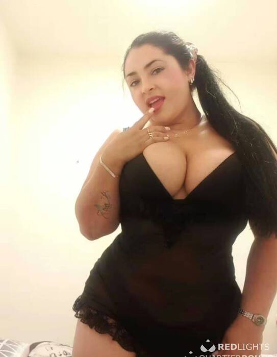 AMIRA (Foto)