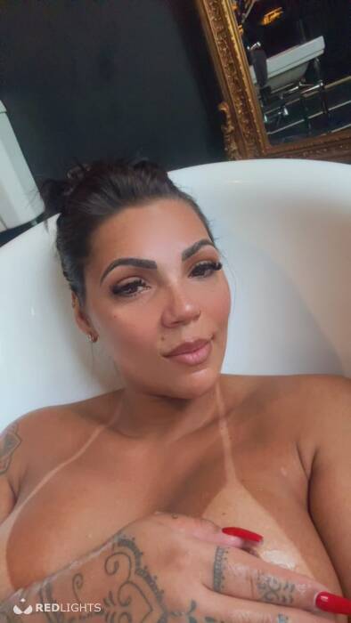 Soraya Vermelha (Foto)