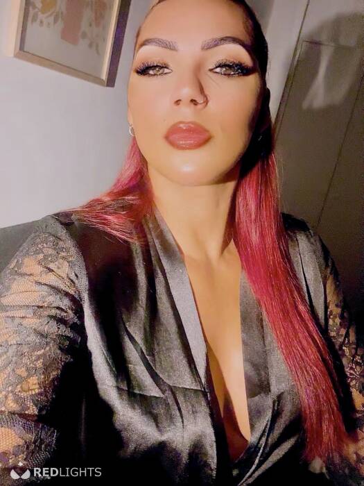 Soraya Vermelha (Foto)