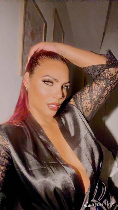 Soraya Vermelha (Foto)