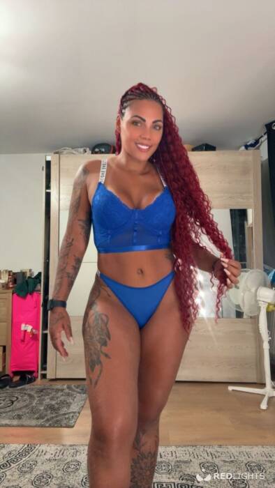 Soraya Vermelha (Foto)