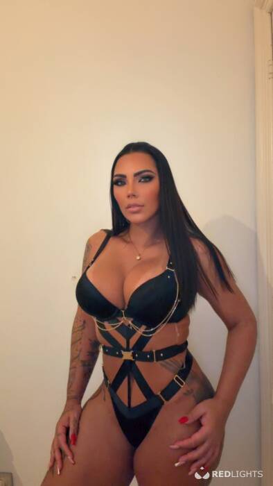 Soraya Vermelha (Foto)