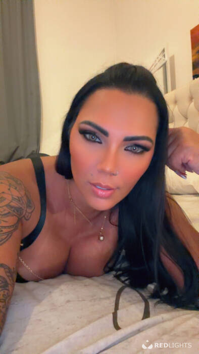 Soraya Vermelha (Foto)