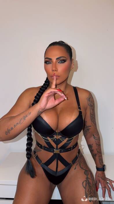 Soraya Vermelha (Foto)