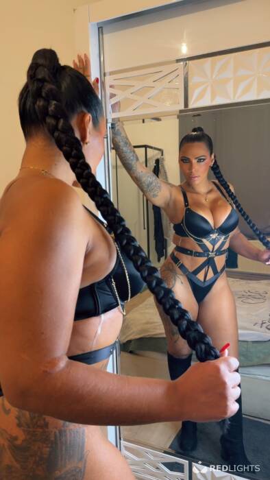 Soraya Vermelha (Foto)