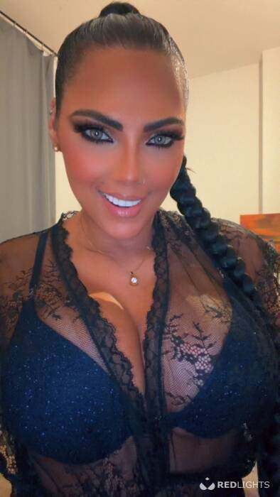 Soraya Vermelha (Foto)