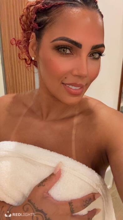 Soraya Vermelha (Foto)