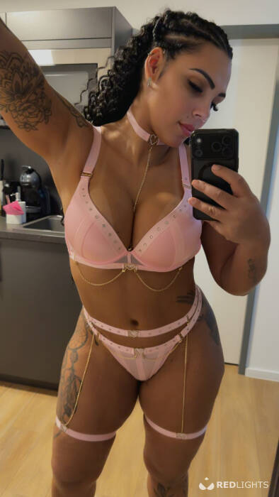 Soraya Vermelha (Foto)