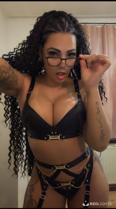 Soraya Vermelha (Foto)