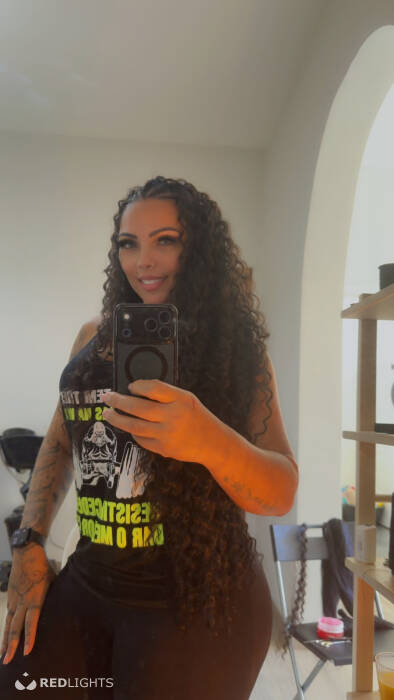 Soraya Vermelha (Foto)