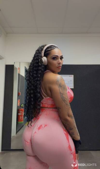 Soraya Vermelha (Foto)