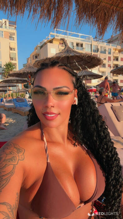 Soraya Vermelha (Foto)