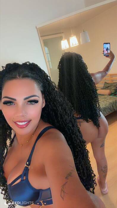 Soraya Vermelha (Foto)