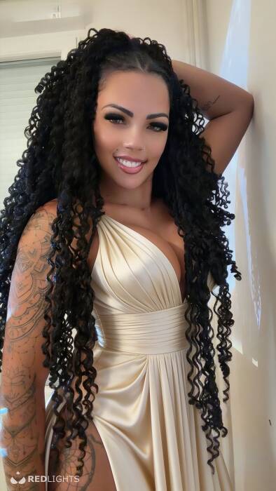 Soraya Vermelha (Foto)