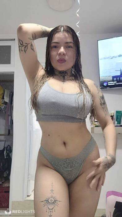 Amelia (Foto)