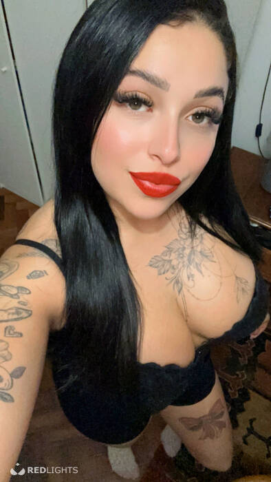 Melly Hot (Foto)