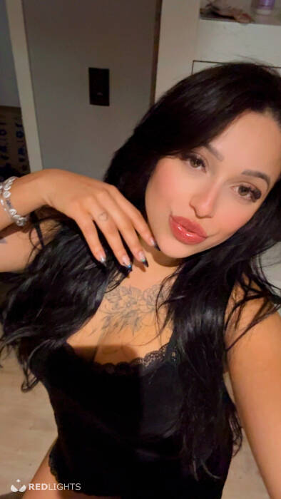 Melly Hot (Foto)