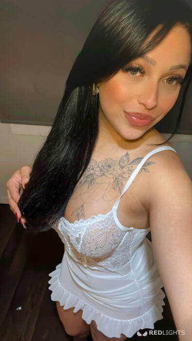 Melly Hot (Foto)