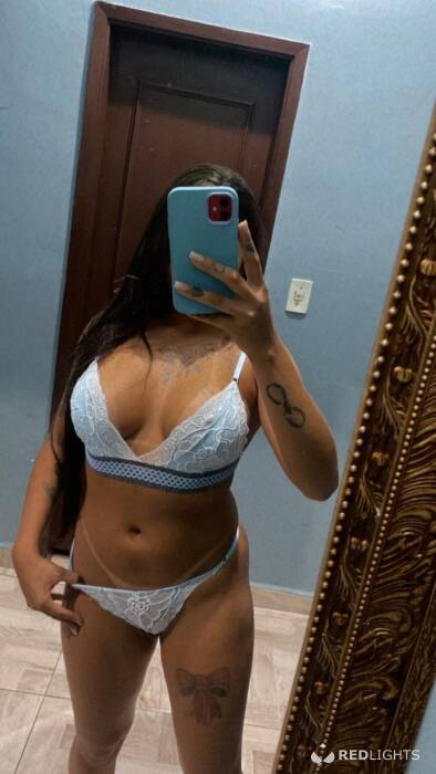 Melly Hot (Foto)