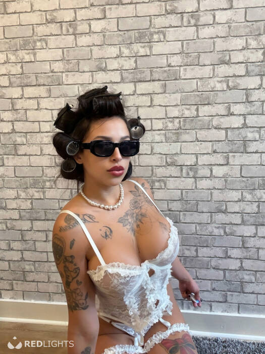 Melly Hot (Foto)