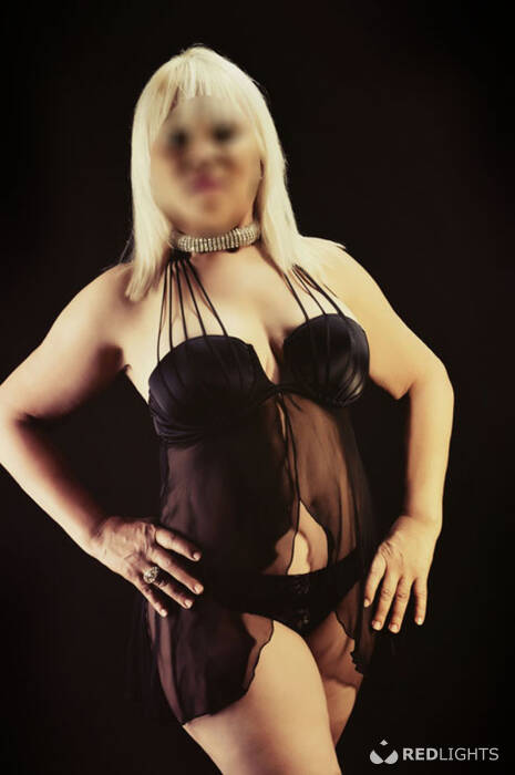 Thana (Foto)