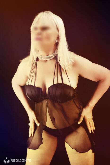 Thana (Foto)